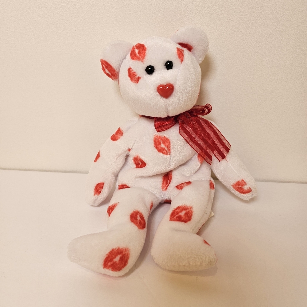 Smooch red and white Valentine kisses bear children's plush toy